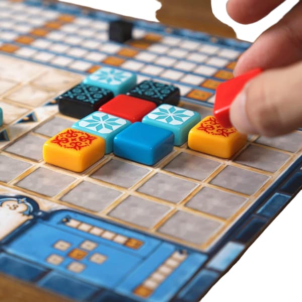 Plan B Games, Azul Laattojen Asettelupeli