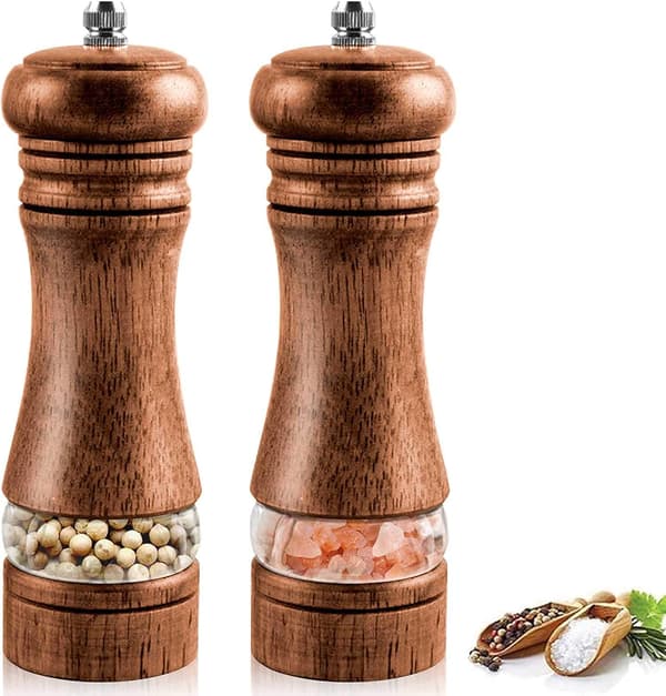 Salt- och pepparkvarn, set om 2, i trä