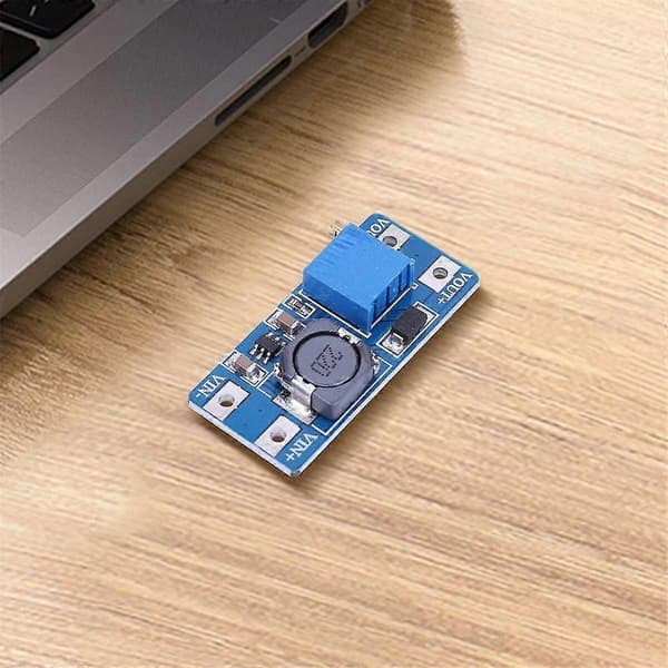 8-delt DC-DC step-up-omformer regulator step-up DC-boost-omformer kraftmodul forsyningsmodul (a)