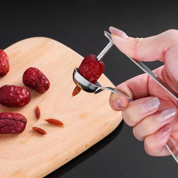 Jujube-kirsikankivien poistaja, liukumaton kahva, helppo lukitus, ruostumattomasta teräksestä valmistettu jujube-ydinten poistotyökalu