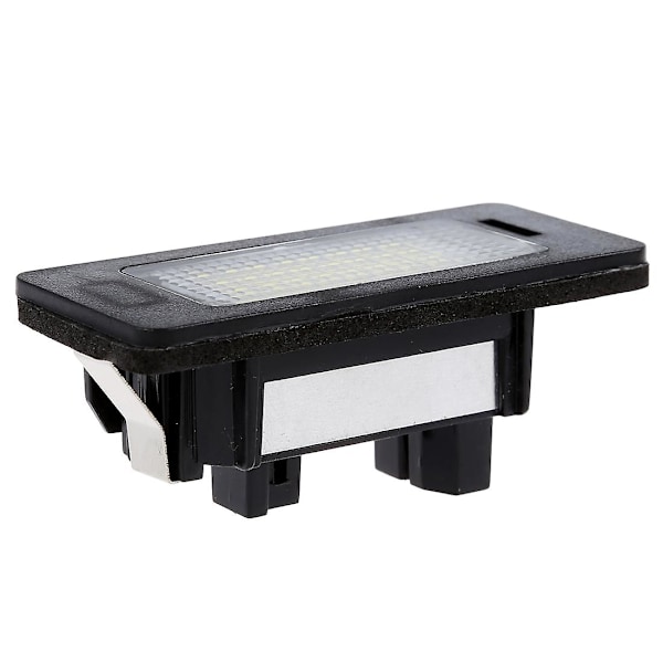 Par Feilfri 24 3528 LED Nummerplate Lys Lampe for E39 E60 E61 E90 5 Serie