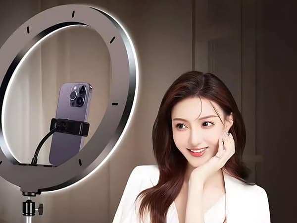 LED-ringlys + stativ - Mobilholder med 3 farvetoner 790