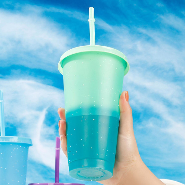 Färgskiftande koppar med lock och sugrör för barn 7pack 720ml Plast Återanvändbara kalldrycksglas sommarfestkoppar