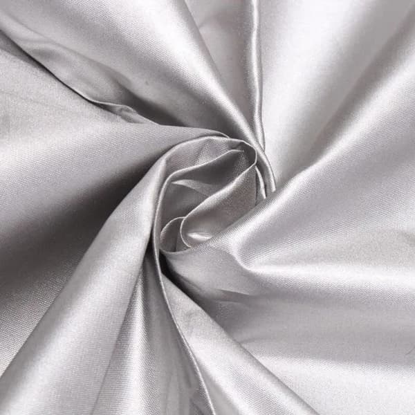 Överdrag för trädgårdsmöbler 260×135×82 cm – Vattentät polyester – UV-resistent – Dammtät