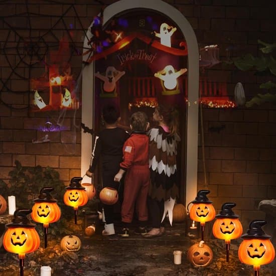 Set med 5 solcellsdrivna Halloween-pumpalyktor – orange trädgårdsbelysning för utomhusdekoration