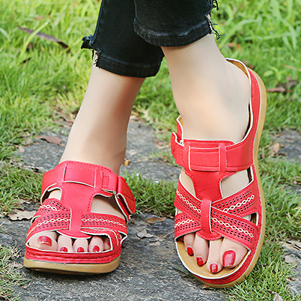 Ortopediska sandaler för kvinnor Sköna halkfria platta skor . Red 36