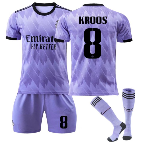 Uusi kausi 2022-2023 Real Madrid jalkapallopaita jalkapalloasut KROOS 8 Kids 26(140-150CM)