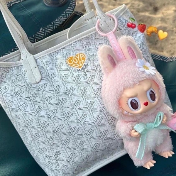 Mokoko 1:a vårblomma Sweetheart Rosa Labubu Vinyldocka Kawaii Ryggsäck Hänge Dekoration Docka Nöjespark Begränsad upplaga