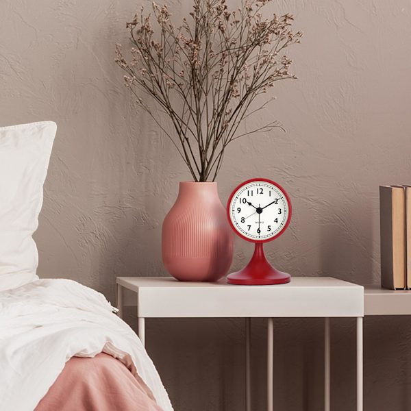 Klassisk väckarklocka i metall, tyst väckarklocka liten analog bordsklocka för sängbord, sovrum, kontor red