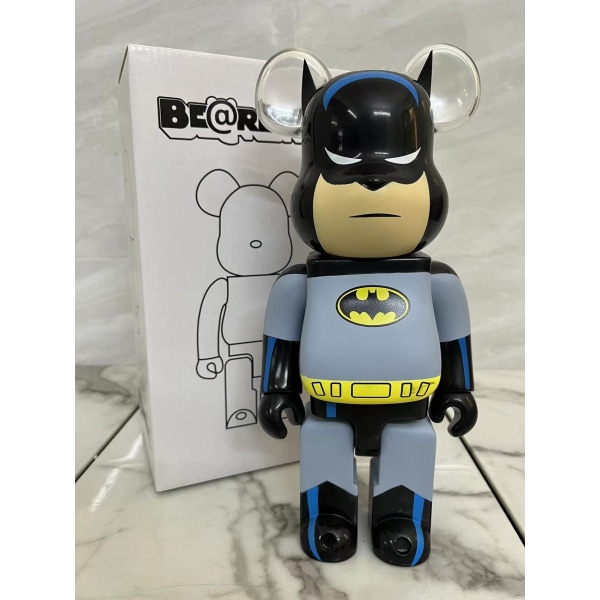 Bearbricks 400 % våldsam björn Byggstenar Björnfigurmodell Handgjord samlarleksak present Modeprydnad Skulptur Staty 28CM genomskinlig batman