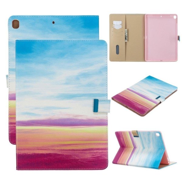 iPad 10.2 (2019) smukt mønster læder flip etui - Farverig Land Multicolor