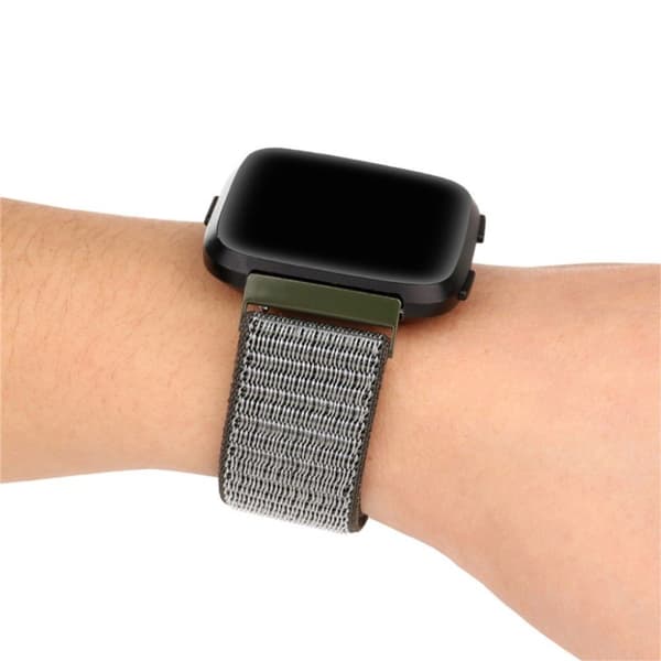 FitBit Versa Nailon Vaihtoranneke Tarra Kiinnitys - Tumman Vihreä Green
