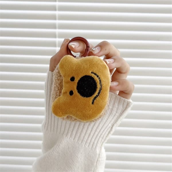 AirPods Pro sött fodral i fluffig björnstil med spänne Brun