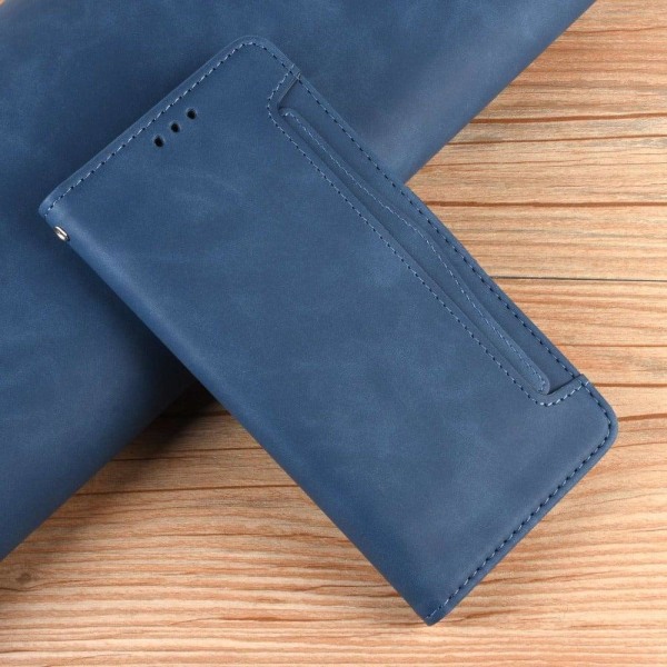 Modern-styled leather wallet case for Samsung Galaxy Xcover 6 Pr Blue