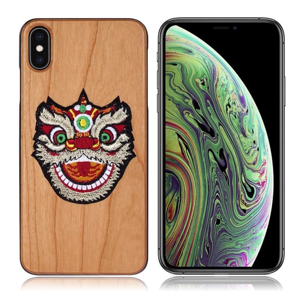 iPhone XS broderat fodral - Lejon Dans multifärg