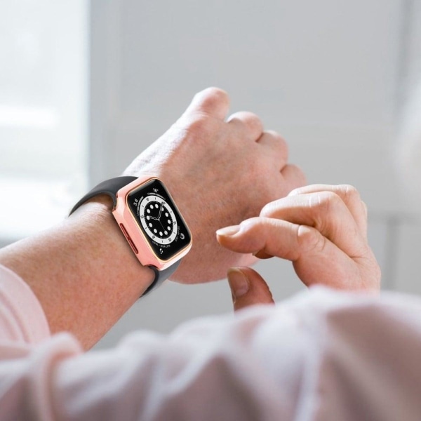 Apple Watch SE 2022 (40mm) dobbeltfarvet galvaniseringscover med hærdet glas - Lyserød / Guld Pink