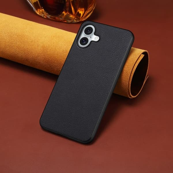 Mat og elegant tekstureret iPhone 16 Plus cover - Sort Black