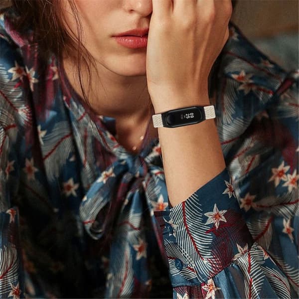 Xiaomi Mi Smart Band 4 / 3 klockarmband i elastisk nylon - Aprikos Beige