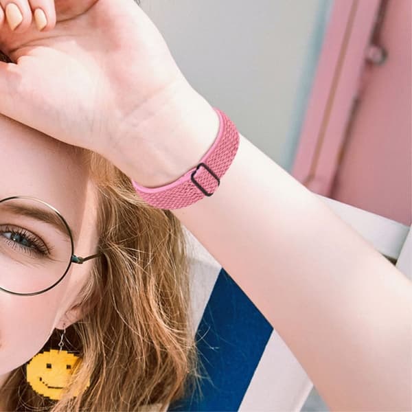 Fitbit Versa 2 / Versa Lite joustava kellonhihna säädettävällä soljella - Pinkki Pink