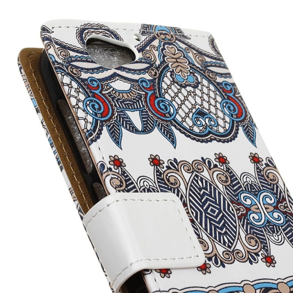 HTC A9s fleksibelt læder-etui m. kortholder - Arabisk blomstermø Multicolor