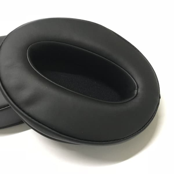 Sennheiser HD 4.50 nahkatyynynpäällinen Black