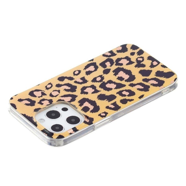 Marble design iPhone 13 Pro cover - Leopard Yellow