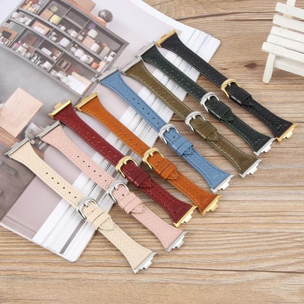 Urrem Xiaomi Redmi Watch 5 / Watch 4 / Smart Band 9 Pro / 8 Pro Heart Pattern Embossed Okseskind Leather Strap - Lyserød Pink
