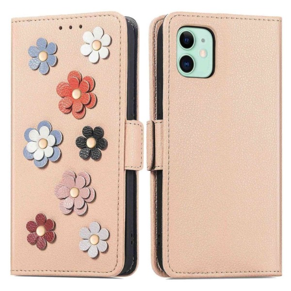 Mjukt läder iPhone 12 Mini fodral med blomdekor - Brun Brun