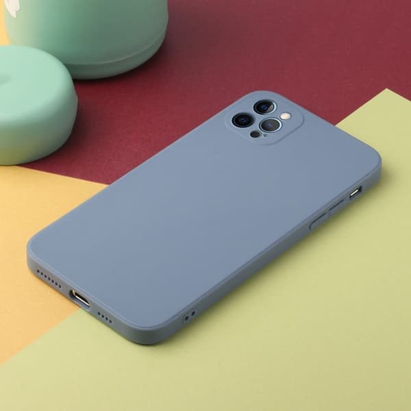 Skrått gummiert anti-falldeksel for iPhone 15 Pro Max - Lavendelgrå Silver grey