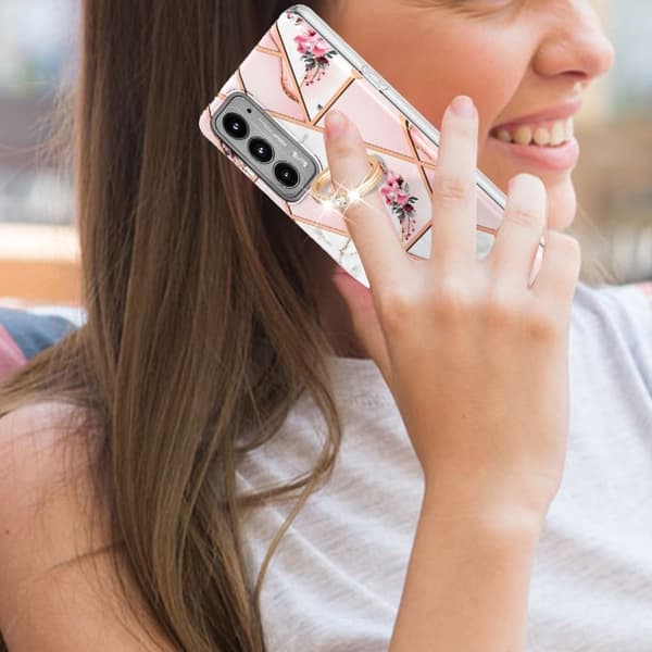 Marble Mønstret Deksel med Ring Holder til Motorola Edge 20 - Rosa Blomster Pink