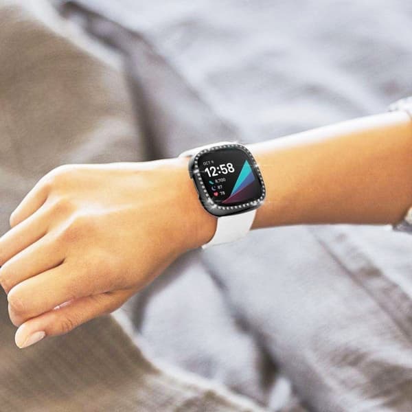 Fitbit Sense / Versa 3 elegant ram med strassdekor - Grå Silvergrå