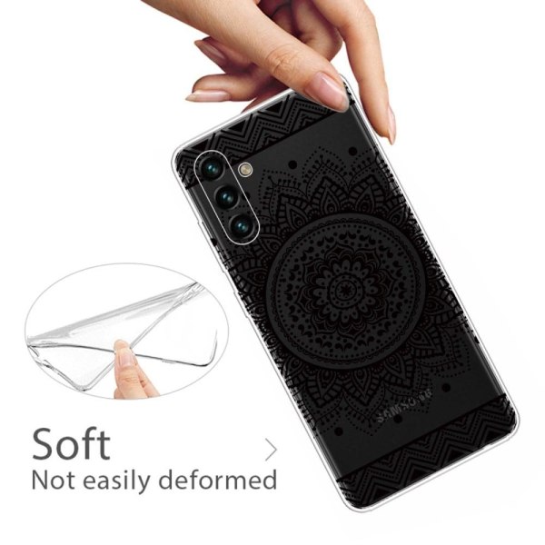 Deco Samsung Galaxy A13 5G Suojakotelo - Mandala Flower Black