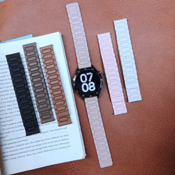 Erstatningsklokkebånd 20 mm Universal 3-Perle Magnetic Leather Strap - Khaki Brown
