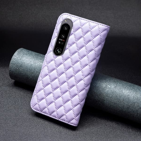 Rombemønster, matt flip-deksel for Sony Xperia 1 VI - Lilla Purple