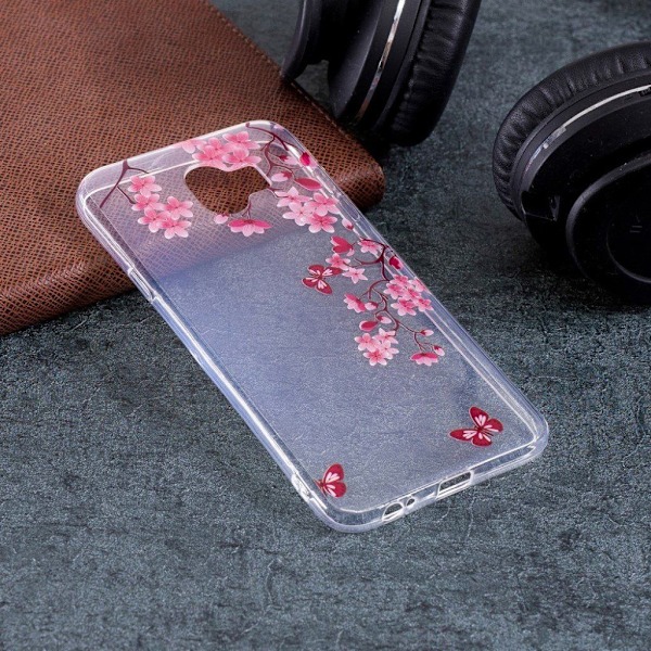 Samsung Galaxy J4 (2018) trykt mønster tyndt etui - Lyserød Blomst og Sommerfugl Multicolor