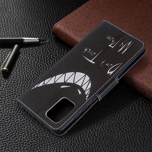 Wonderland Samsung Galaxy A71 etui – Do not Touch My Phone Black