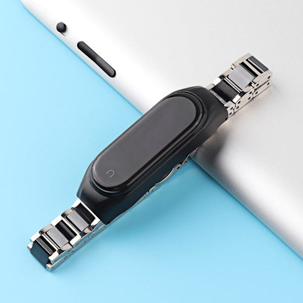 Xiaomi Mi Smart Band 6 / 5 keramisk stil urrem i rustfrit stål - Tre Perler Sort Black