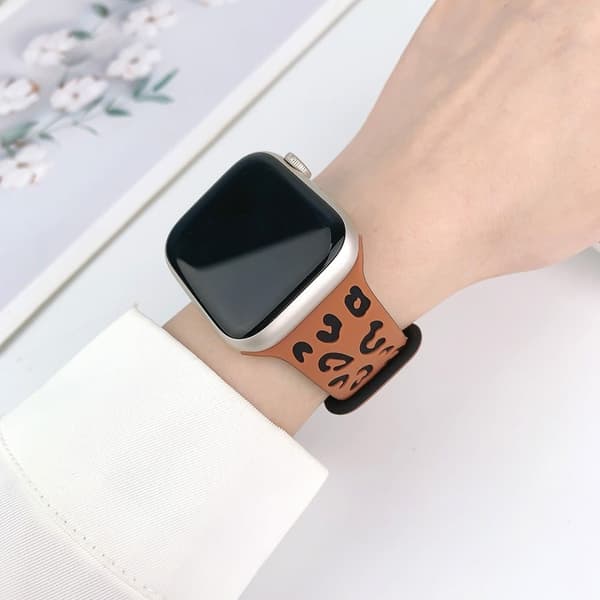 Apple Watch Series 41mm - 40mm - 38mm Leopard Silicone Strap - Brown+Black Brown