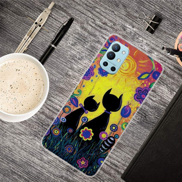 Deco OnePlus 9R Suojakotelo - Musta Kissa Multicolor