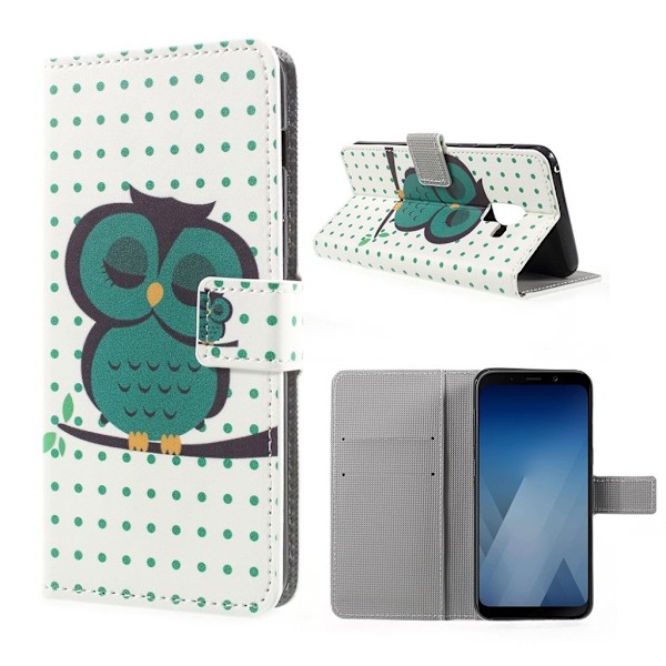 Samsung Galaxy A8 (2018) mønstret PU læder flip etui - Sovende Ugle Multicolor