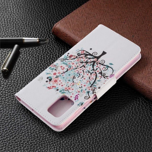 Wonderland Samsung Galaxy A51 flip case - Flowered treet Multicolor