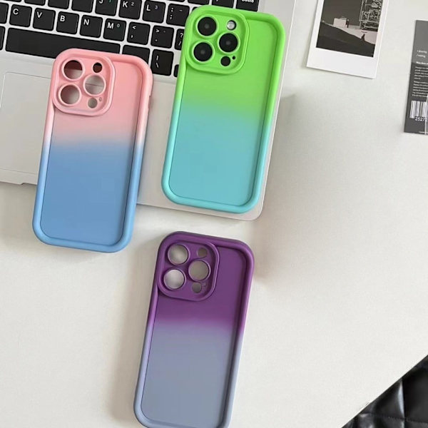 iPhone 15 Pro Max Soft Silicone Phone Case Gradient Color Scratch-resistant Phone Cover - Lyserød Blå Multicolor