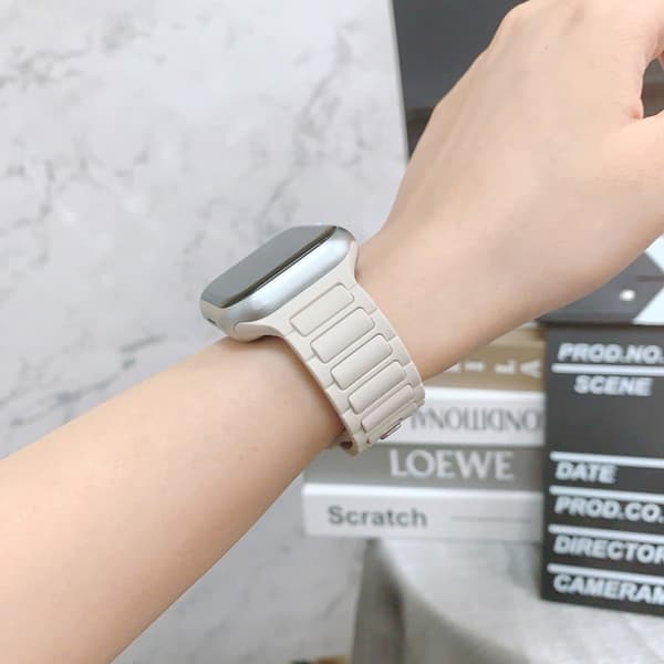 Apple Watch Series 49mm - 45mm - 44mm - 42mm Silikone urrem - Stjernelys White