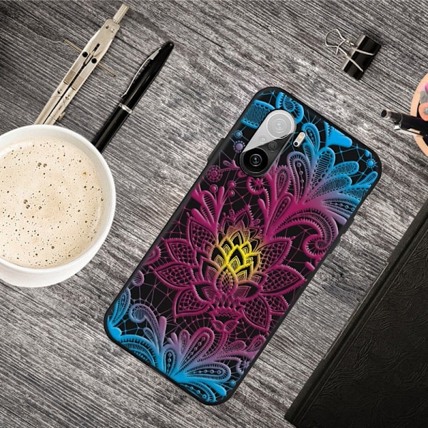 Imagine Xiaomi Mi 11i / K40 Pro Plus / Poco F3 Suojakotelo - Flower Multicolor