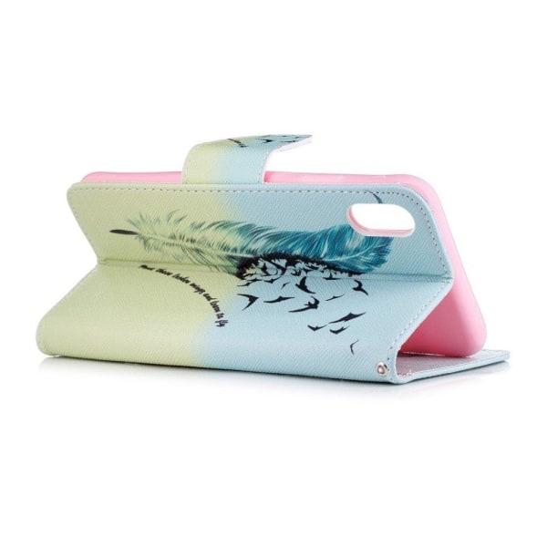 iPhone Xs Max læder flip cover med mønsterprint - Feather Multicolor