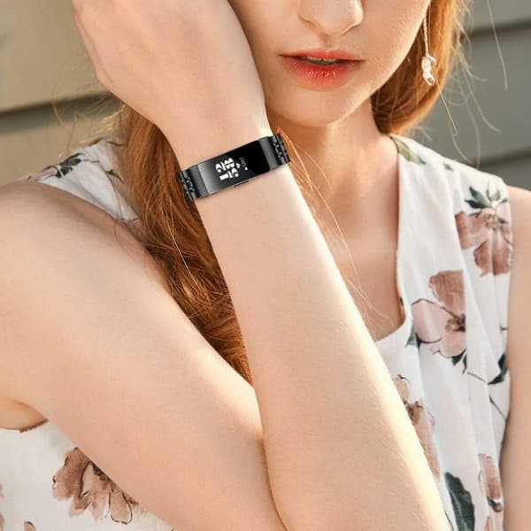 Fitbit Inspire / Inspire HR perlearmbånd i rustfrit stål - Sort Black