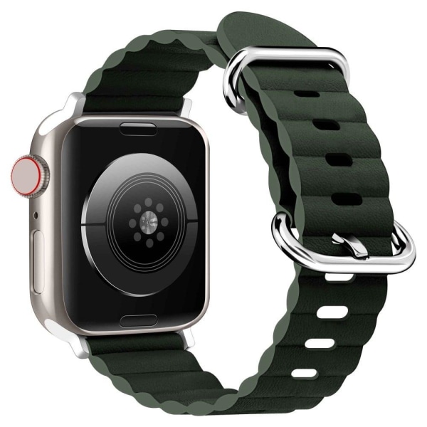 Apple Watch Series 8 (41mm) urrem i ægte læder - Fyrreskovsgrøn Green