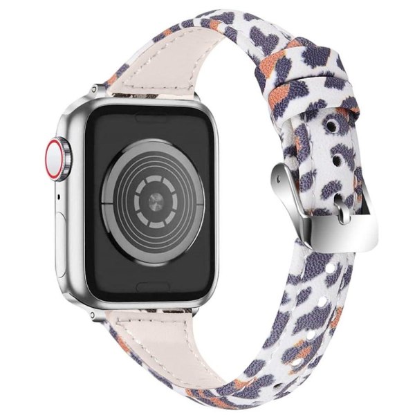 Apple Watch (45 mm) urrem i ægte læder med leopardmønster - Hvid Leopard Multicolor