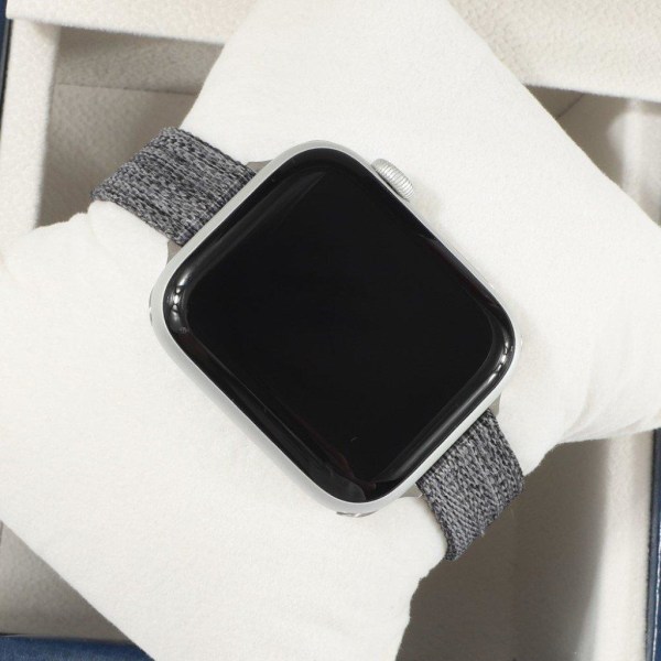 Apple Watch Series 6 / 5 44mm nylon watch band - Grey Silvergrå