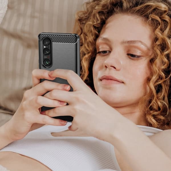 Carbon Flex Sony Xperia 1 VI kotelot - Musta Black